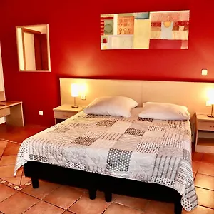 Aurelia Hotel